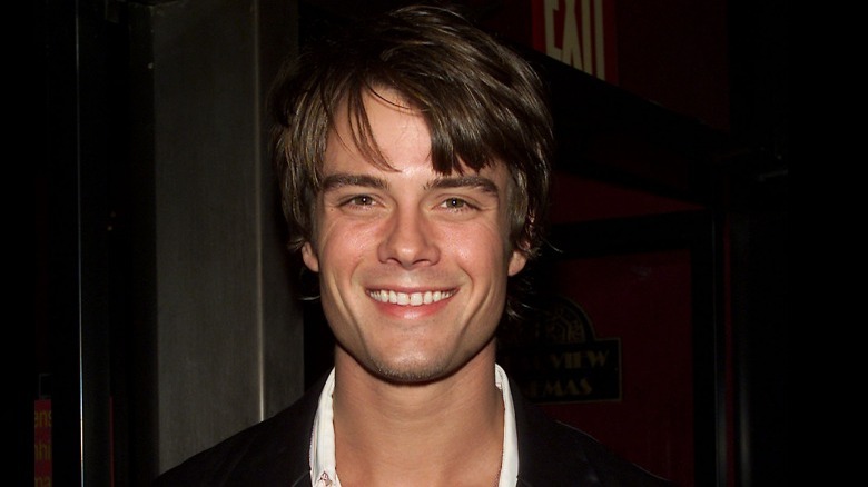 Josh Duhamel souriant 