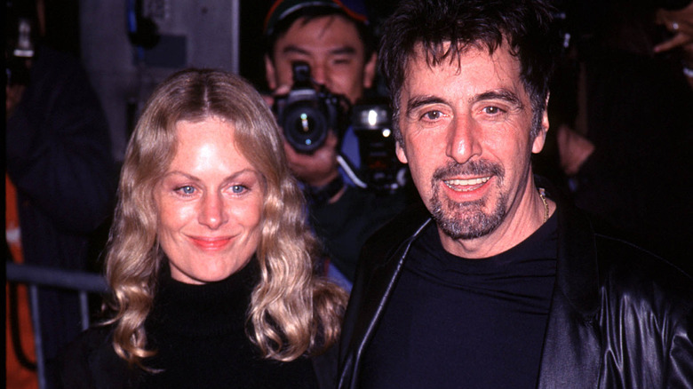 Beverly D'Angelo et Al Pacino posent ensemble