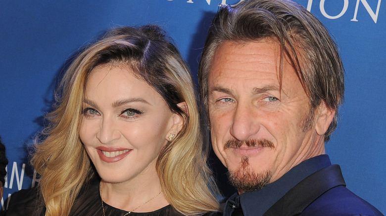 Madonna et Sean Penn souriant