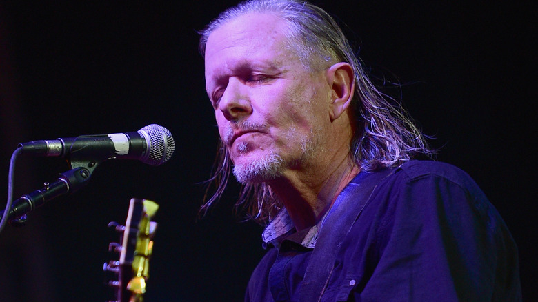 Michael Gira sur scène 