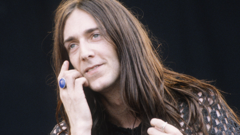 Chris Robinson souriant 