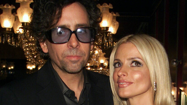 Tim Burton et Lisa Marie en 2001