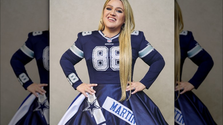 Kelly Clarkson Honneurs de la NFL