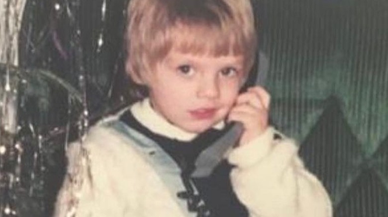 Sebastian Stan petit en Roumanie 