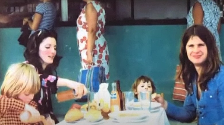 Ozzy Osbourne avec Thelma Riley et leurs enfants