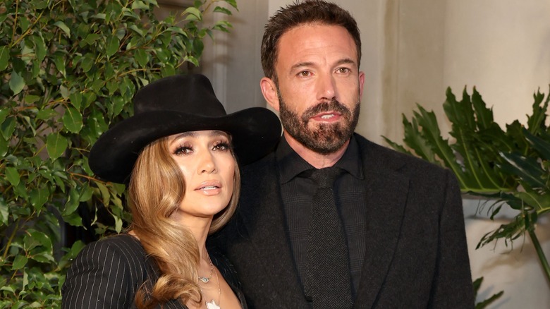 Jennifer Lopez et Ben Affleck posent 