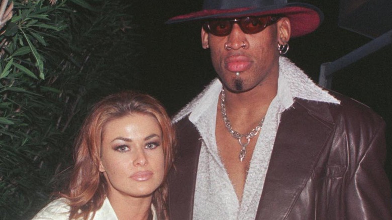 Dennis Rodman et Carmen Electra 1999