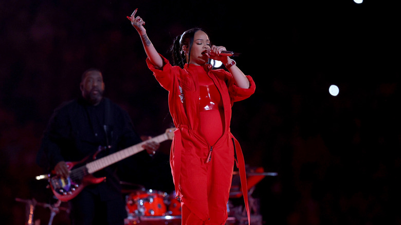 Rihanna en concert au Super Bowl 