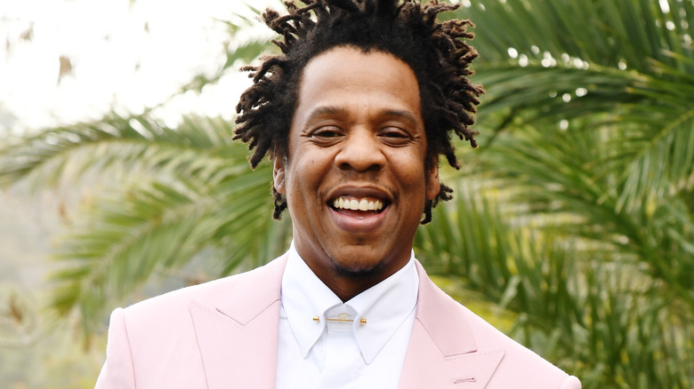 Jay-Z souriant 