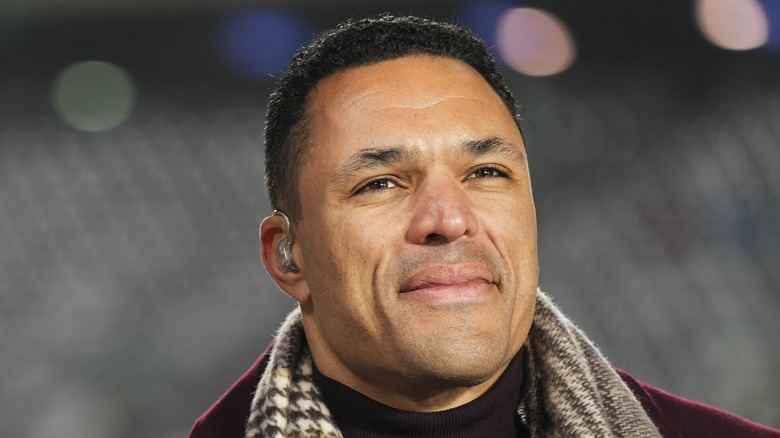 Tony Gonzalez en tant que commentateur sportif pour Amazon Prime Video