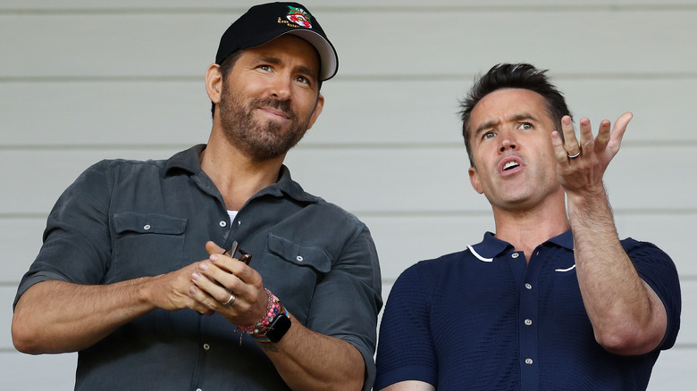 Ryan Reynolds et Rob McElhenney parlent