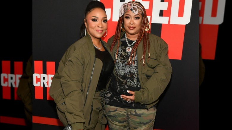 Da Brat berce l'estomac avec Jesseca Dupart