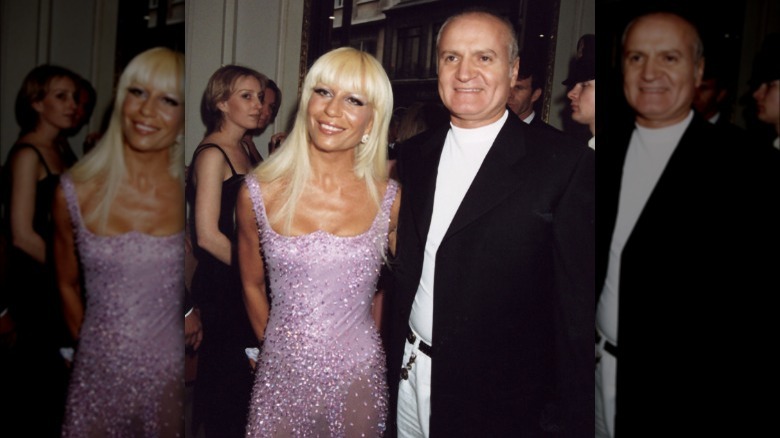 Donatella et Gianni Versace posent ensemble 