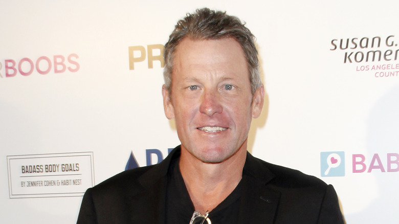 Lance Armstrong souriant