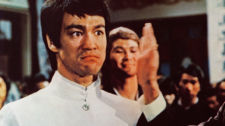 Bruce Lee a l'air en colère