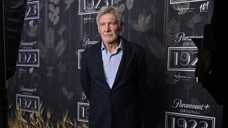 Harrison Ford assiste à la première de l'événement