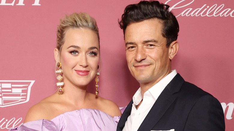 Katy Perry et Orlando Bloom sourient