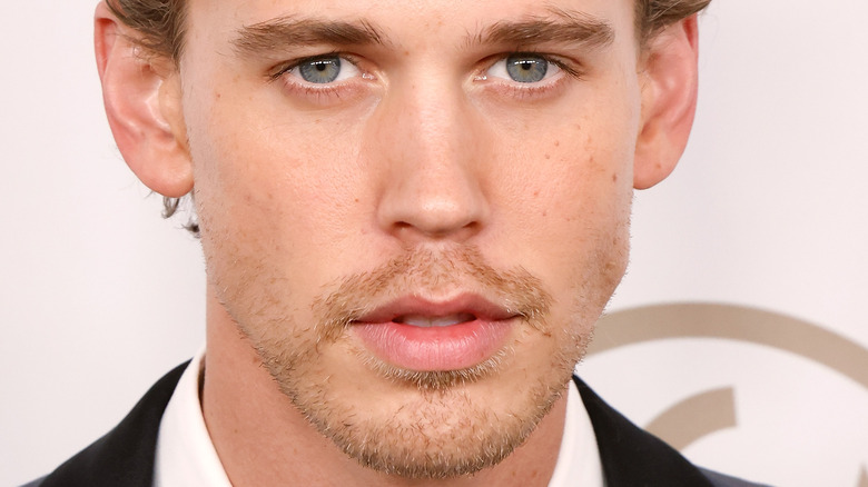 Austin Butler fait l’éloge de la « forte » Riley Keough après la mort de sa mère Lisa Marie Presley