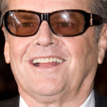 La fille séparée de Jack Nicholson s’exprime (et elle renverse le thé)