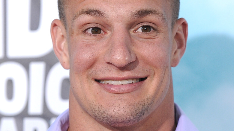 Rob Gronkowski n’a qu’un seul scrupule à propos du selfie miroir épicé de Tom Brady