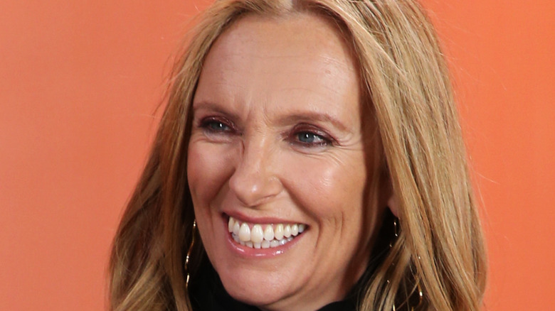 Toni Collette posant pour les caméras