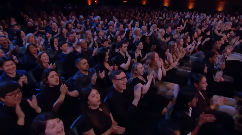 Le public applaudit à America's Got Talent