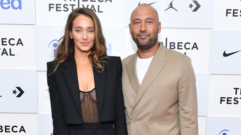 Derek Jeter et Hannah Davis posent