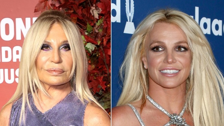 Donatella Versace, à gauche, et Britney Spears, à droite