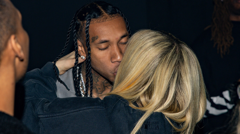 Tyga Avril Lavigne s'embrasse