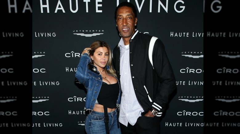 Larsa et Scottie Pippen sur un tapis rouge, posant