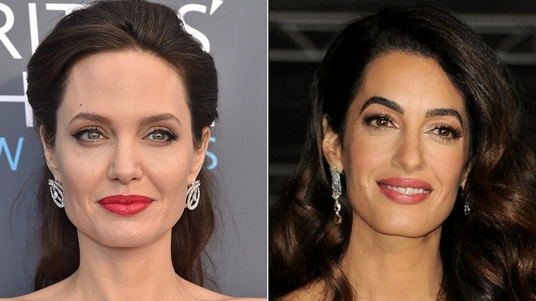 Angelina Jolie; Amal Clooney souriante 