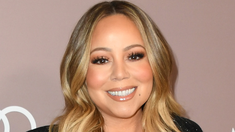 Mariah Carey souriante