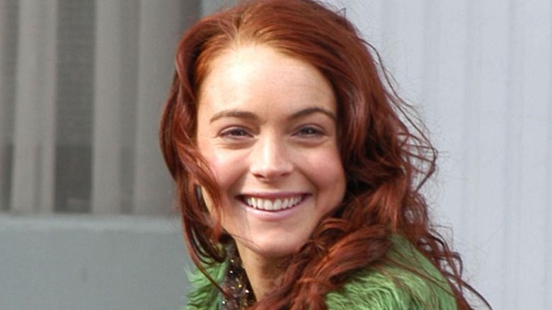 Lindsay Lohan souriant