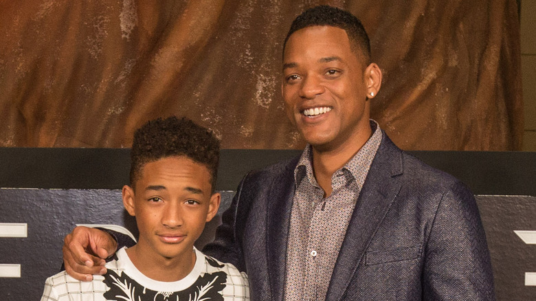 Will et Jaden Smith posent