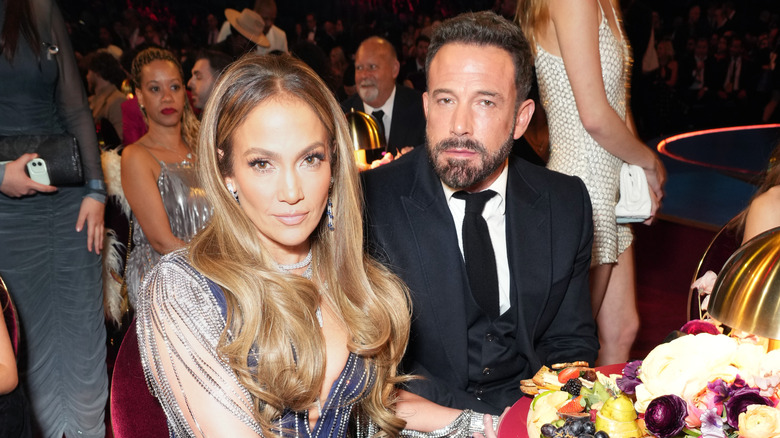 Jennifer Lopez et Ben Affleck posent