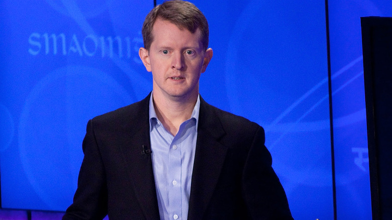 Ken Jennings jouant sur 