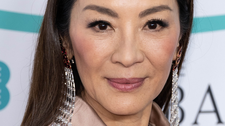 À l’intérieur de la relation de Michelle Yeoh avec son partenaire de longue date, Jean Todt