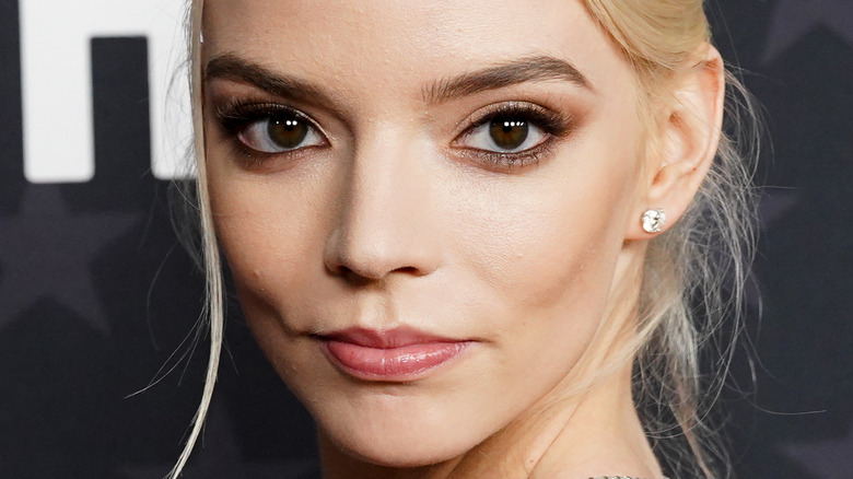 Anya Taylor-Joy et Cara Delevingne : dans leur amitié (et ces rumeurs de rencontres)