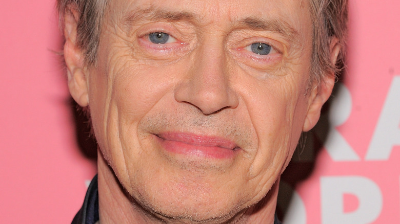 Ce que Steve Buscemi faisait pour gagner sa vie avant d’être célèbre