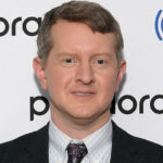 Ken Jennings tombe en disgrâce avec Jeopardy !  Fans sur une décision sévère