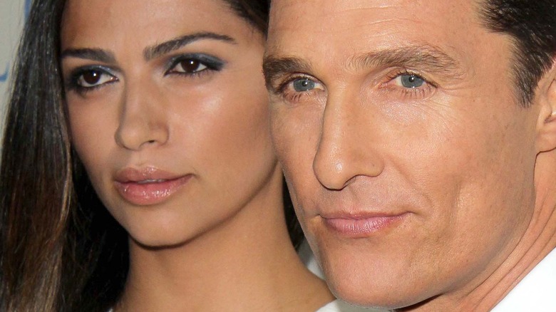 Matthew McConaughey et sa femme Camila Alves en sécurité après un terrifiant voyage en avion