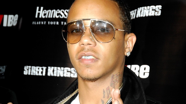 Yung Berg posant