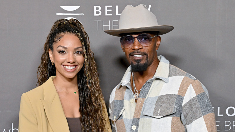 Jamie Foxx souriant avec Corinne Foxx