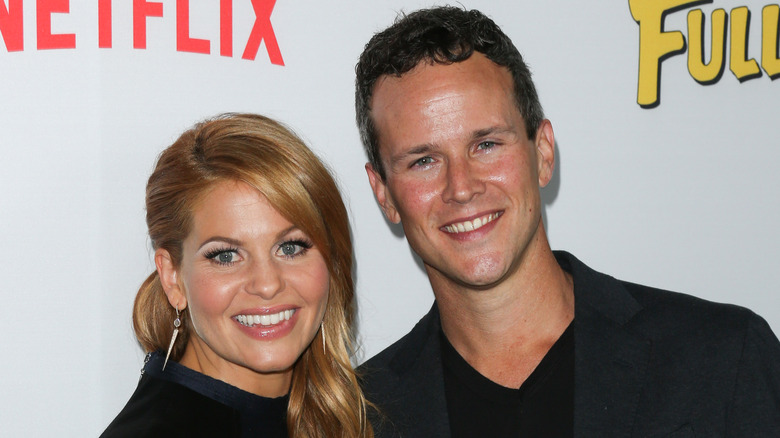 Candace Cameron Bure, Scott Weinger souriant à l'événement