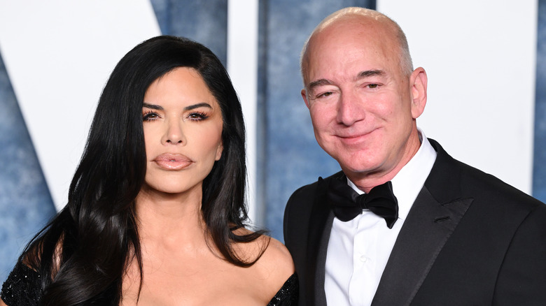 Lauren Sanchez et Jeff Bezos tenues de soirée