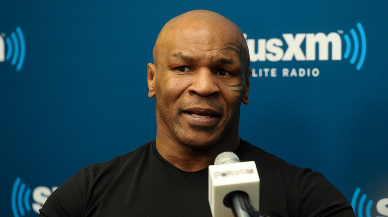 Mike Tyson parle lors d'une interview en 2017