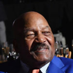 La mort de la légende de la NFL et de l’activiste Jim Brown