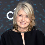 Martha Stewart étonne les fans avec une couverture de maillot de bain Sports Illustrated qui fait l’histoire