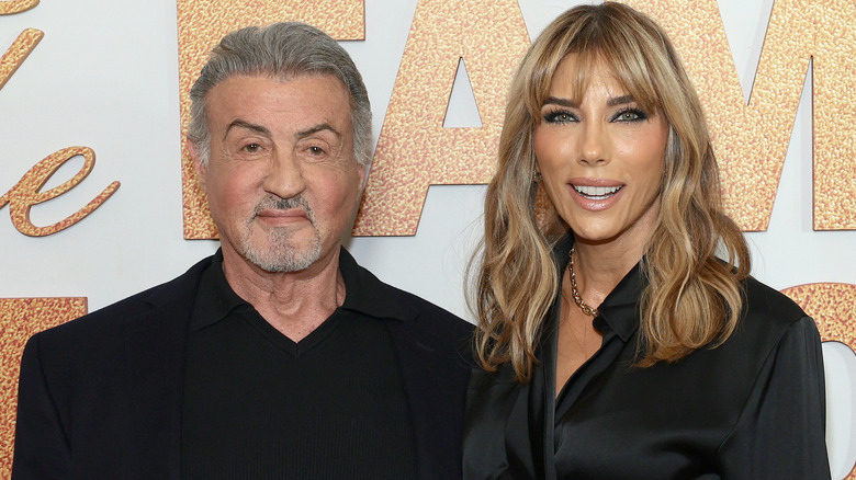 Sylvester Stallone et sa femme Jennifer Flavin ont un plus grand écart d’âge que nous ne le pensions