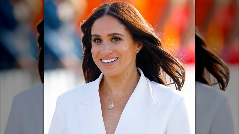 Meghan Markle souriante